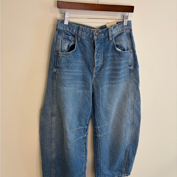 We The Free Good Luck Barrel Jeans Size 27 NWT - Ultra Light Beam - Picture 7 of 13